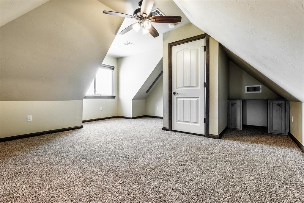 1296 Meadow View Drive