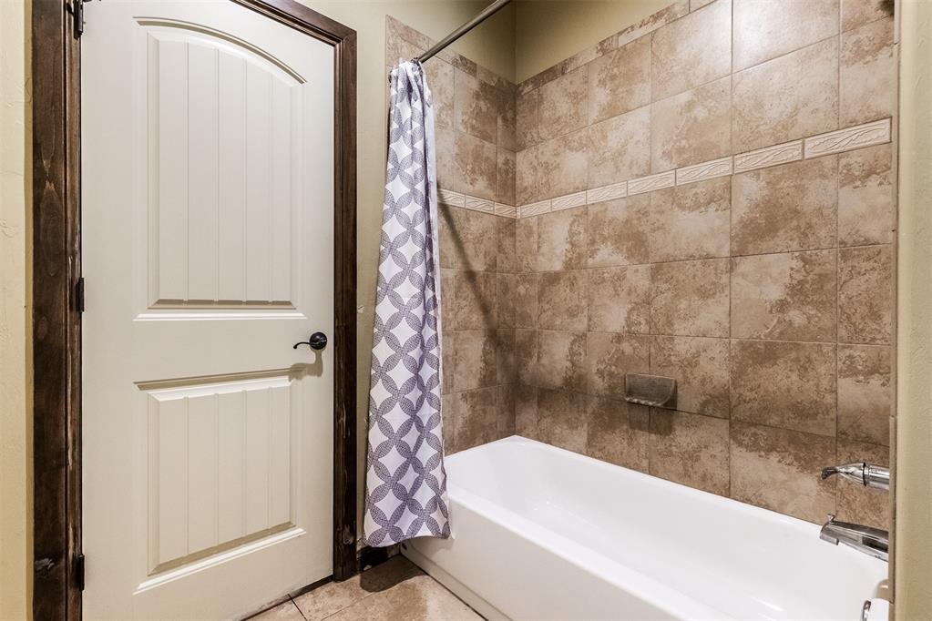 1296 Meadow View Drive