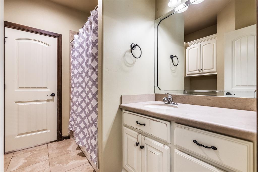 1296 Meadow View Drive