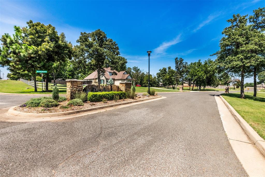 1296 Meadow View Drive