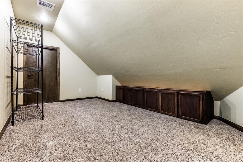 1296 Meadow View Drive