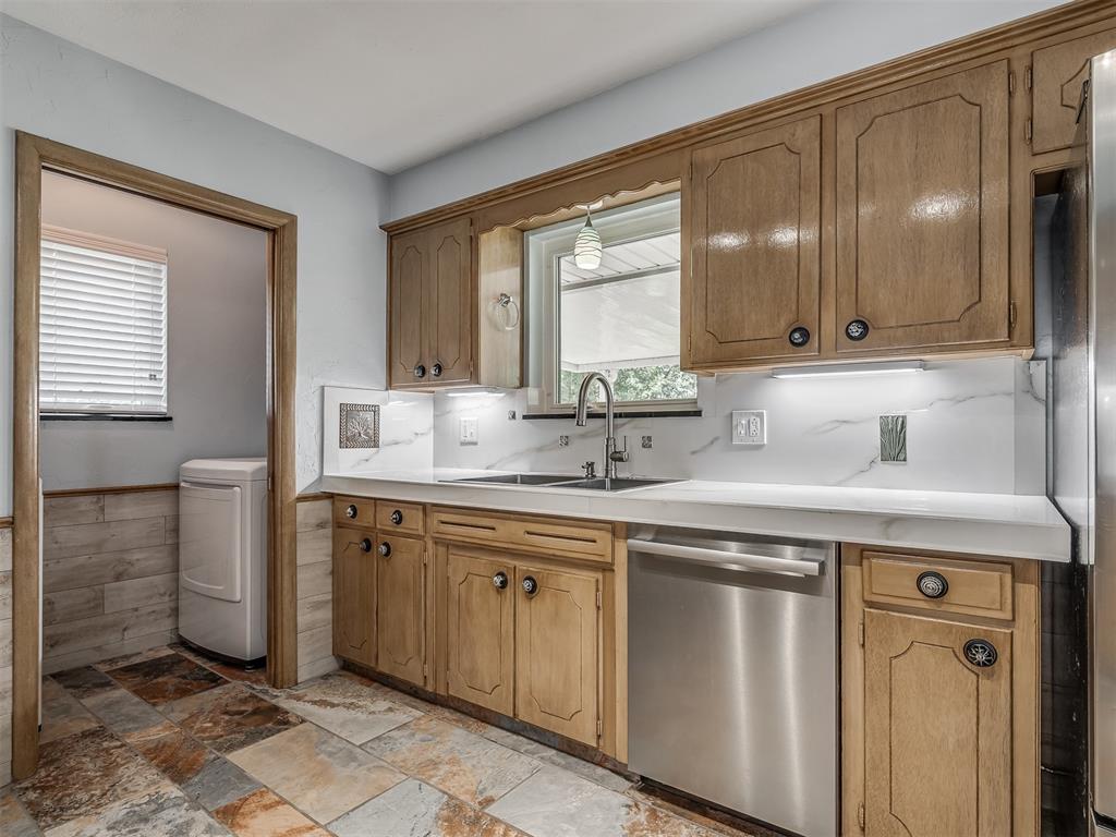4621 NW 29th Street
