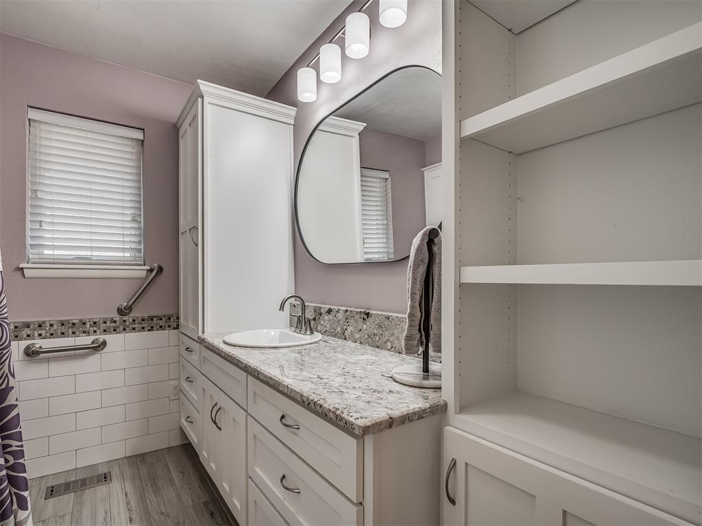 4621 NW 29th Street