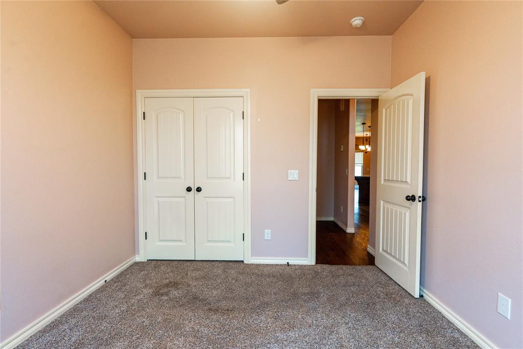 1013 Golden Leaf Drive