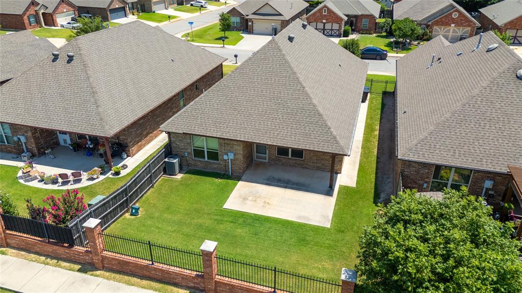 1013 Golden Leaf Drive