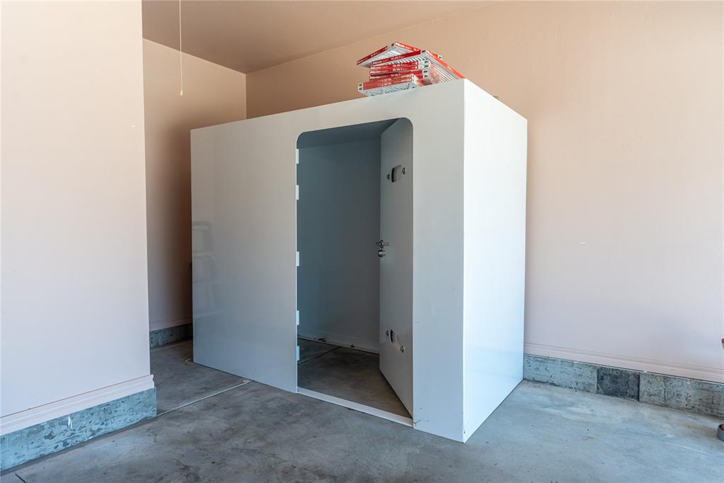 1013 Golden Leaf Drive