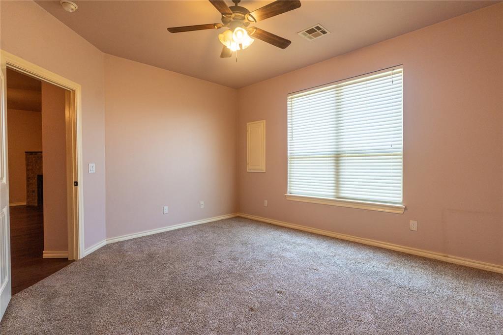 1013 Golden Leaf Drive