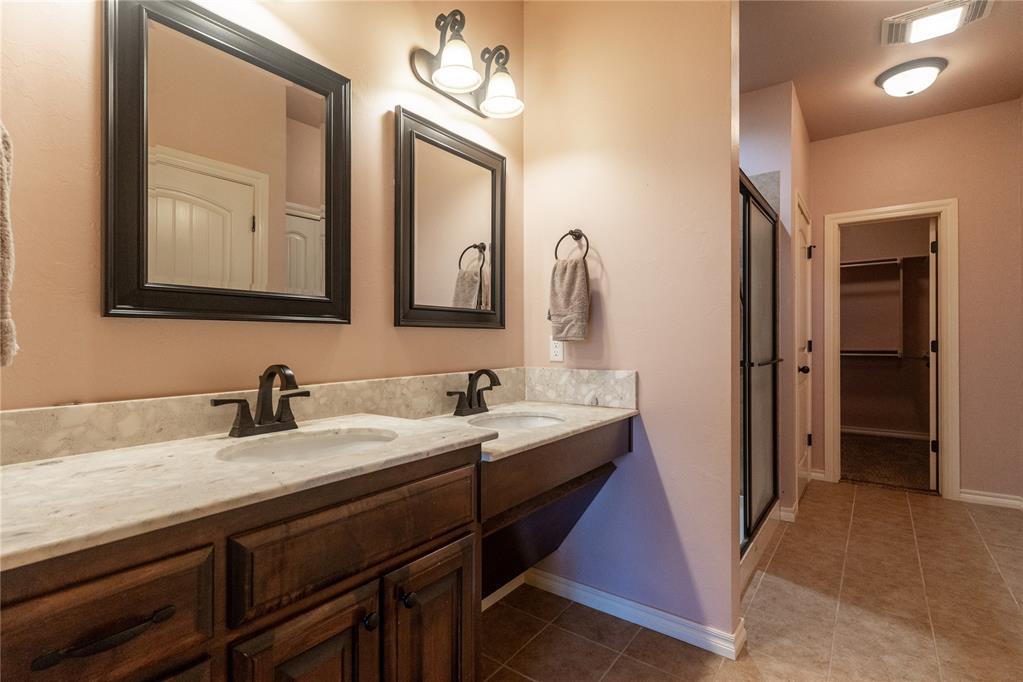 1013 Golden Leaf Drive