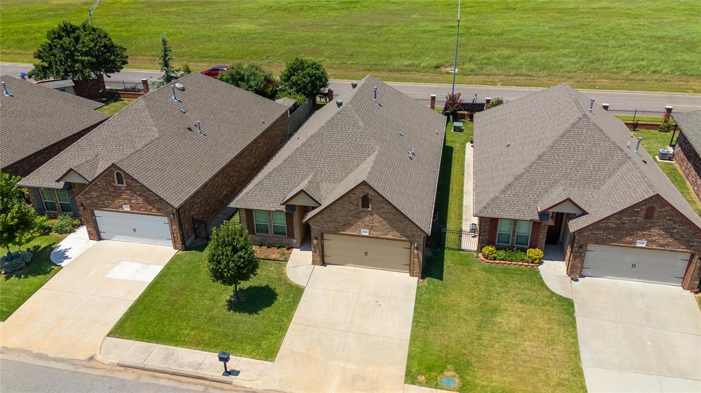 1013 Golden Leaf Drive