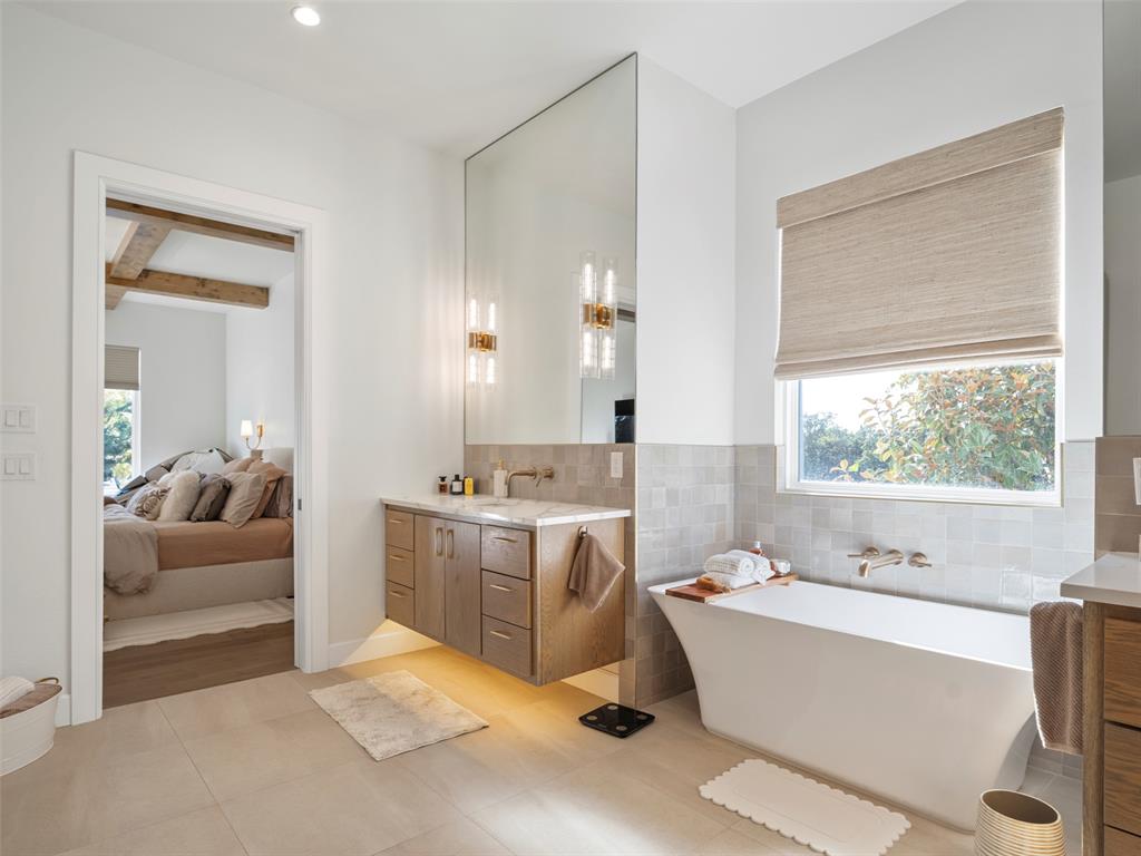 10000 NE 146th Street