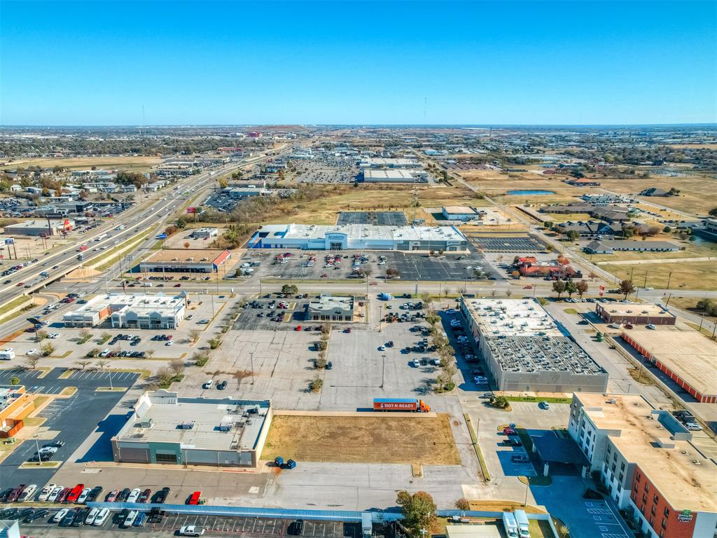 7801 S Walker Avenue