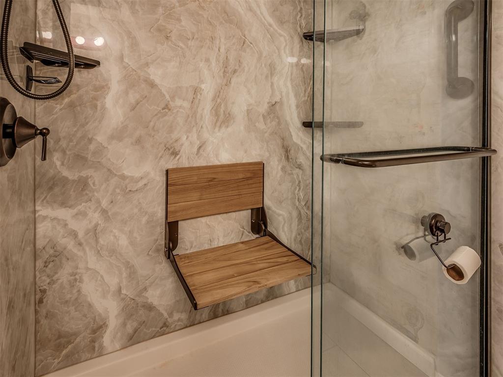 8405 S Brookline Avenue