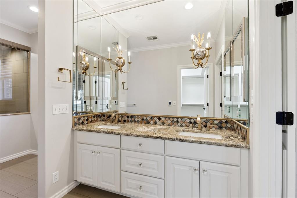 11300 Quail Creek Road Unit: 14