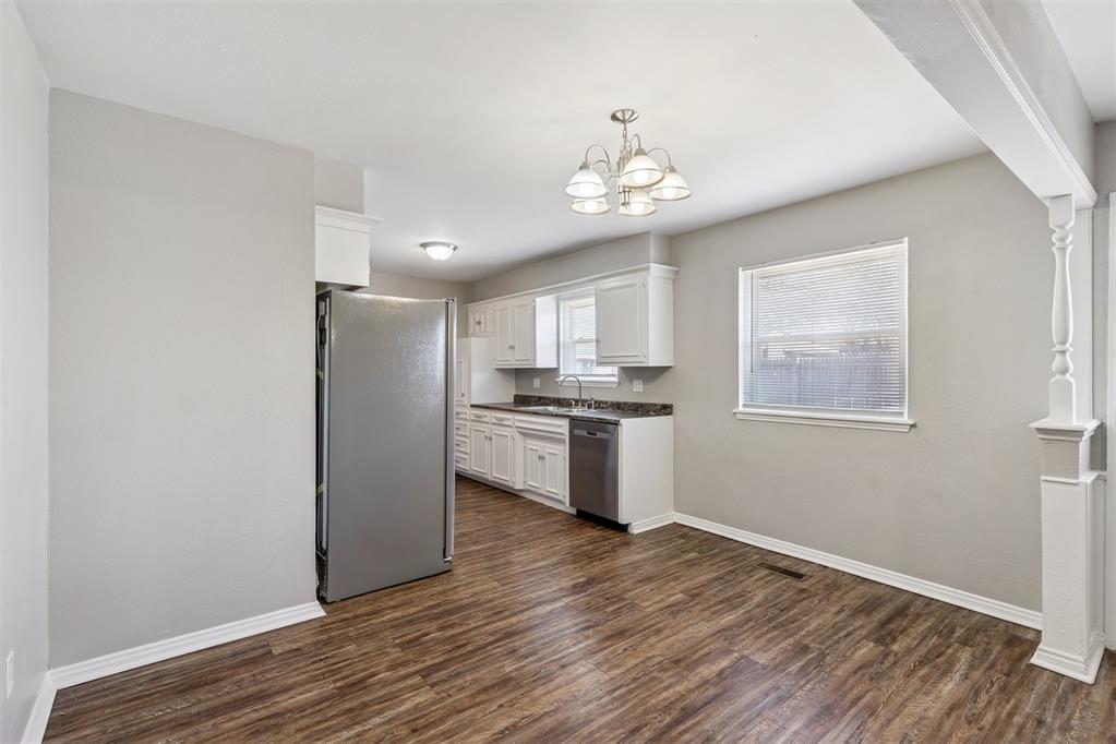 9400 Lakeshore Drive