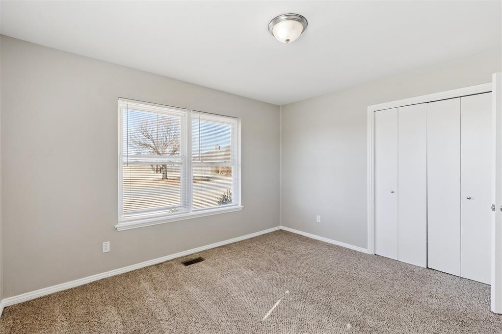 9400 Lakeshore Drive