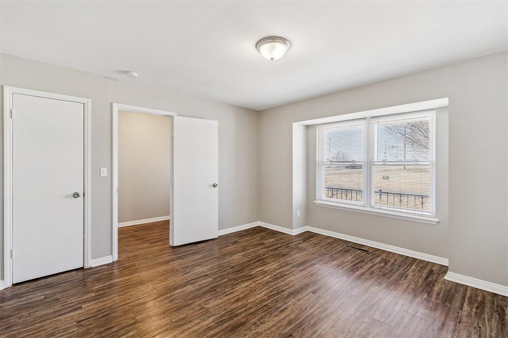 9400 Lakeshore Drive