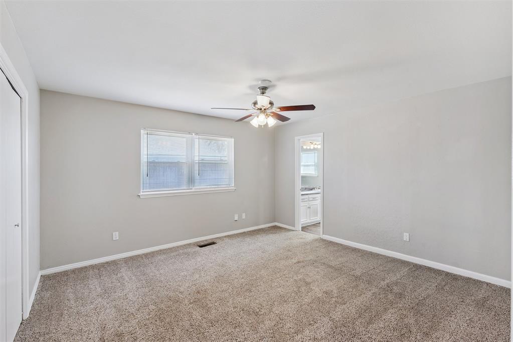 9400 Lakeshore Drive