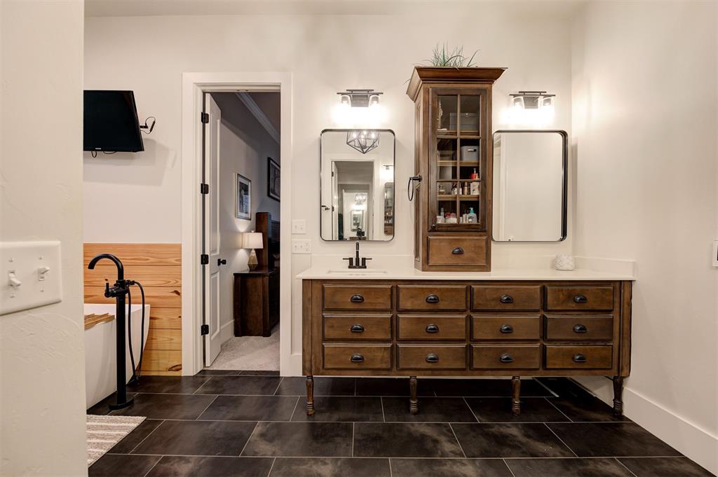 5825 Red Rock Lake Road