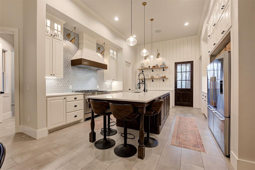 5825 Red Rock Lake Road