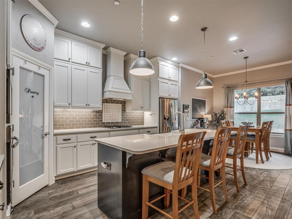 5736 Asheville Way