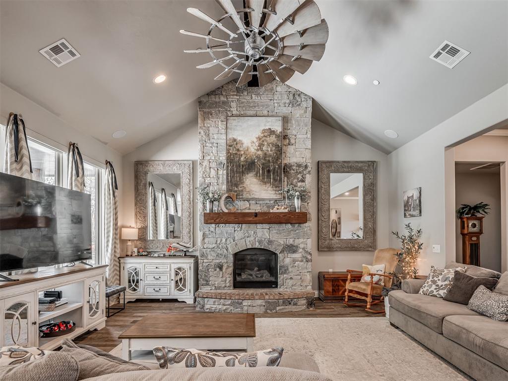 5736 Asheville Way