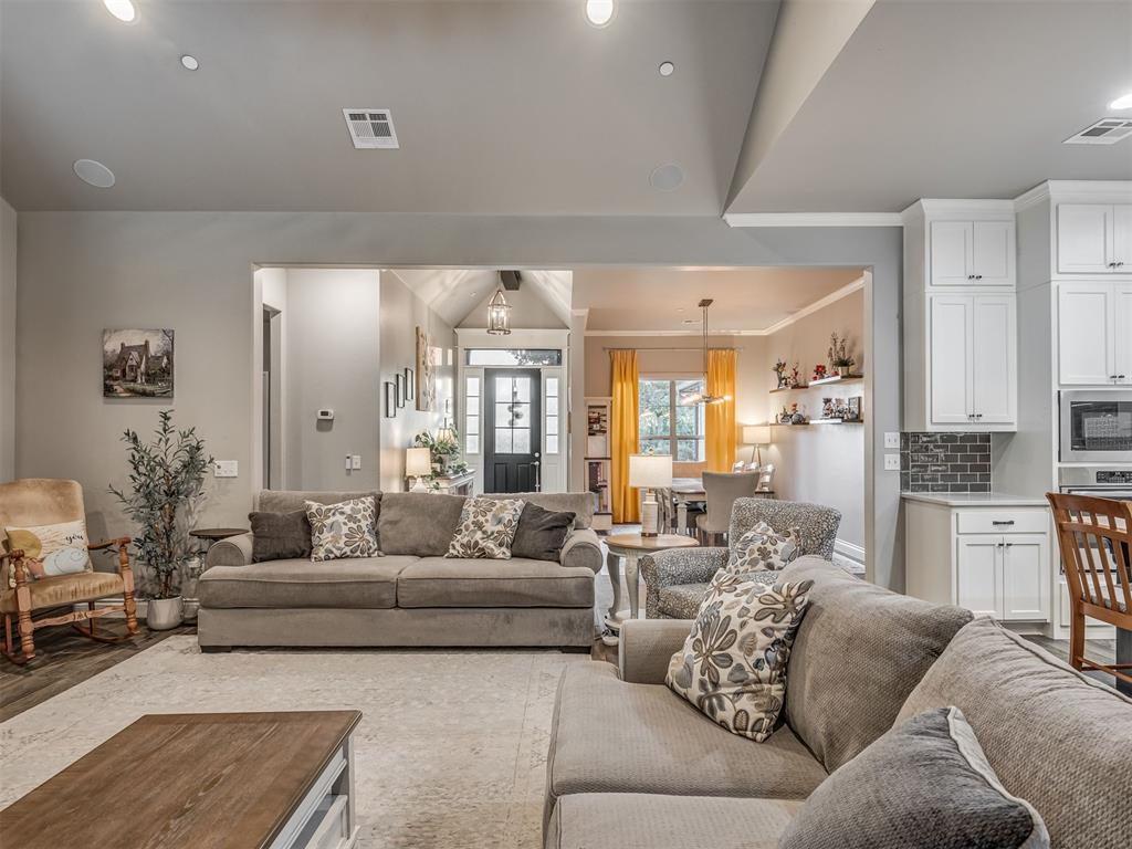 5736 Asheville Way