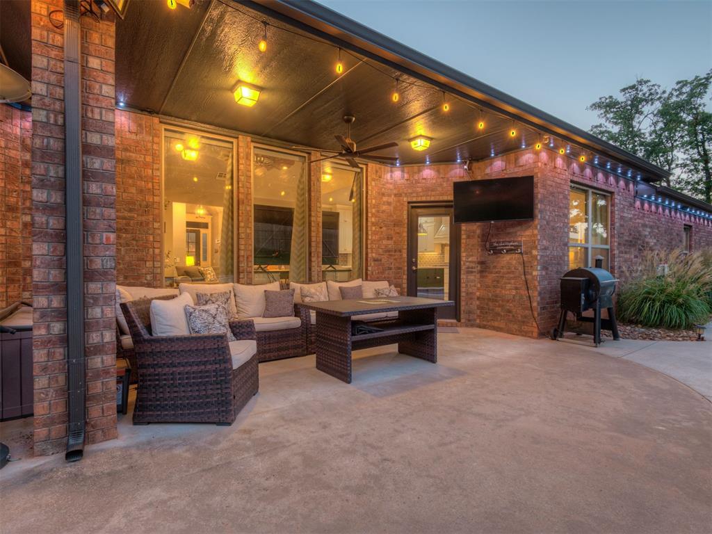5736 Asheville Way