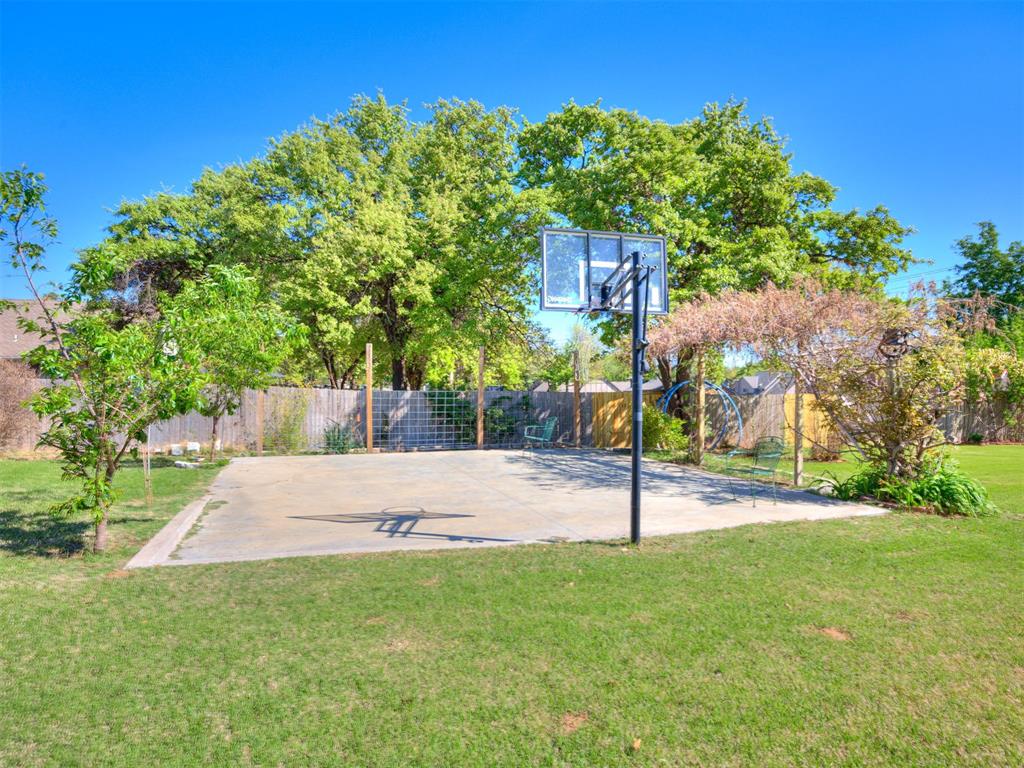 1700 Eagle Drive