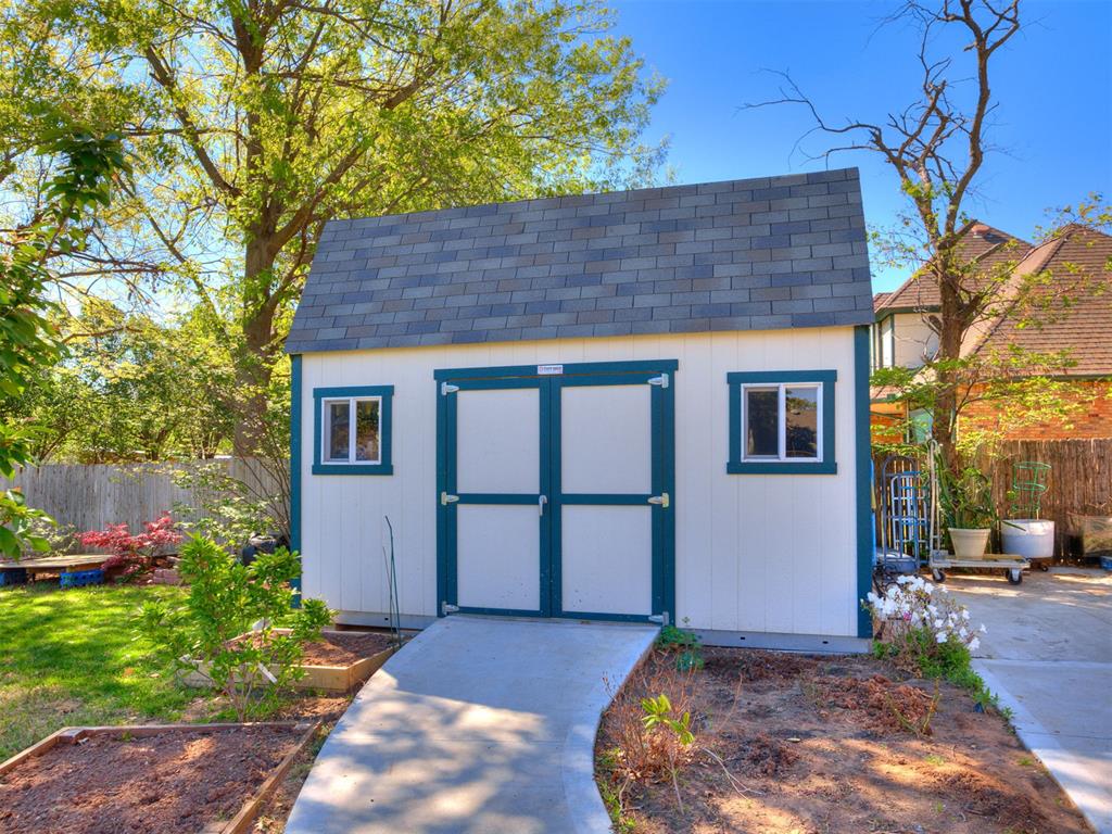 1700 Eagle Drive