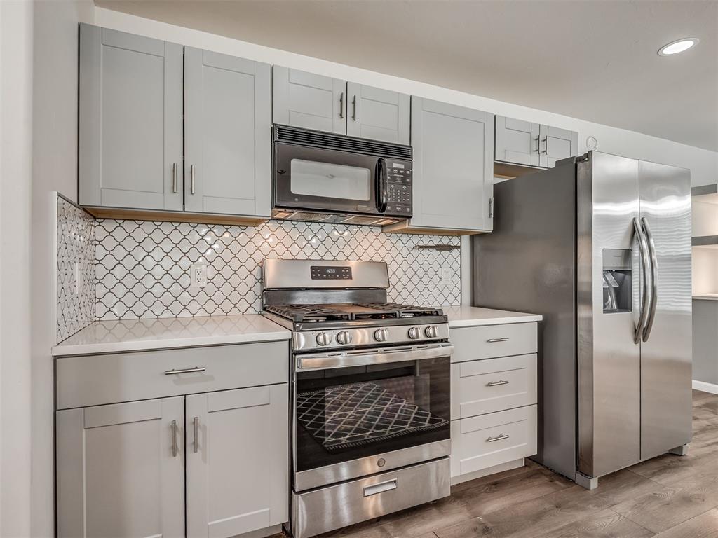 1716 Erin Place