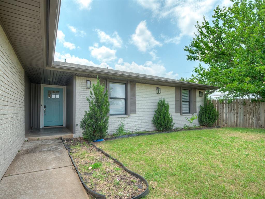 1716 Erin Place