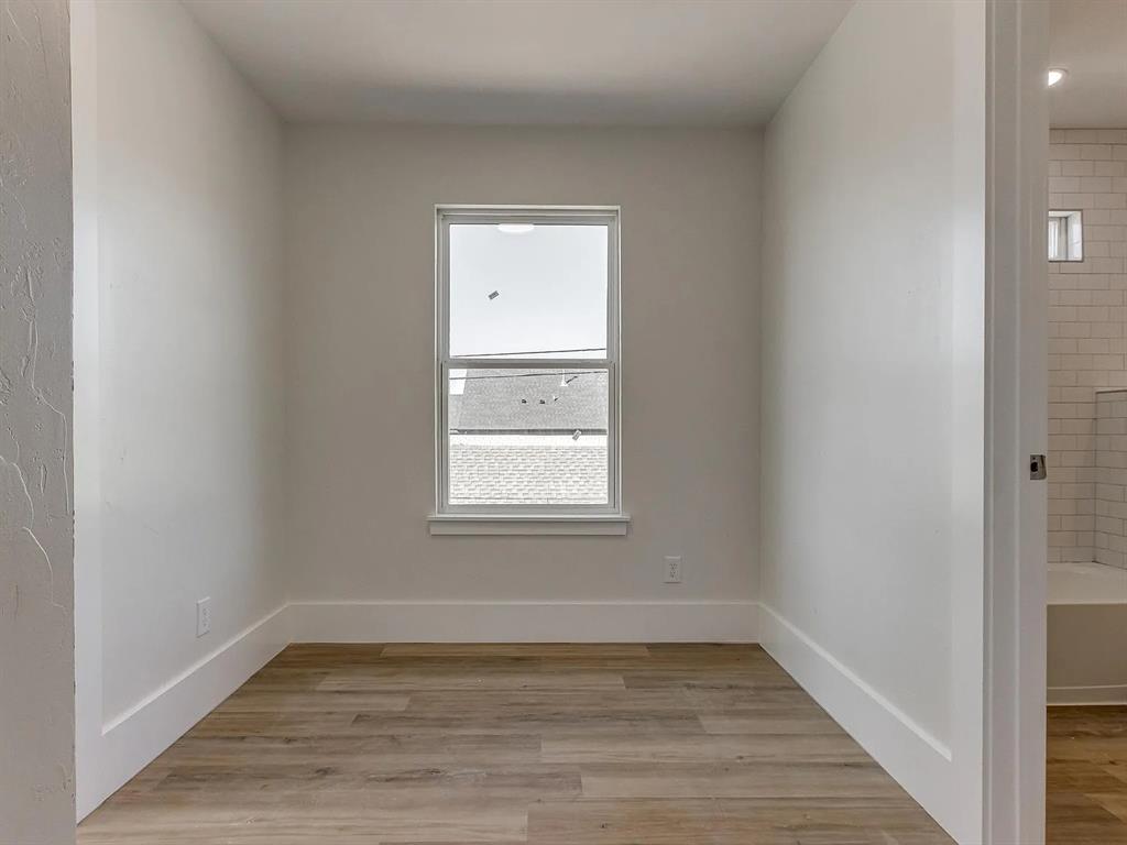 1609 NW 12th Street