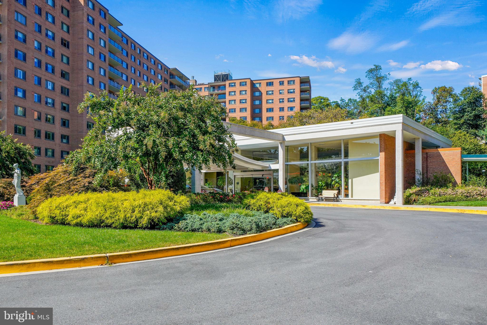 4201 Cathedral AVENUE NW Unit: 1222E