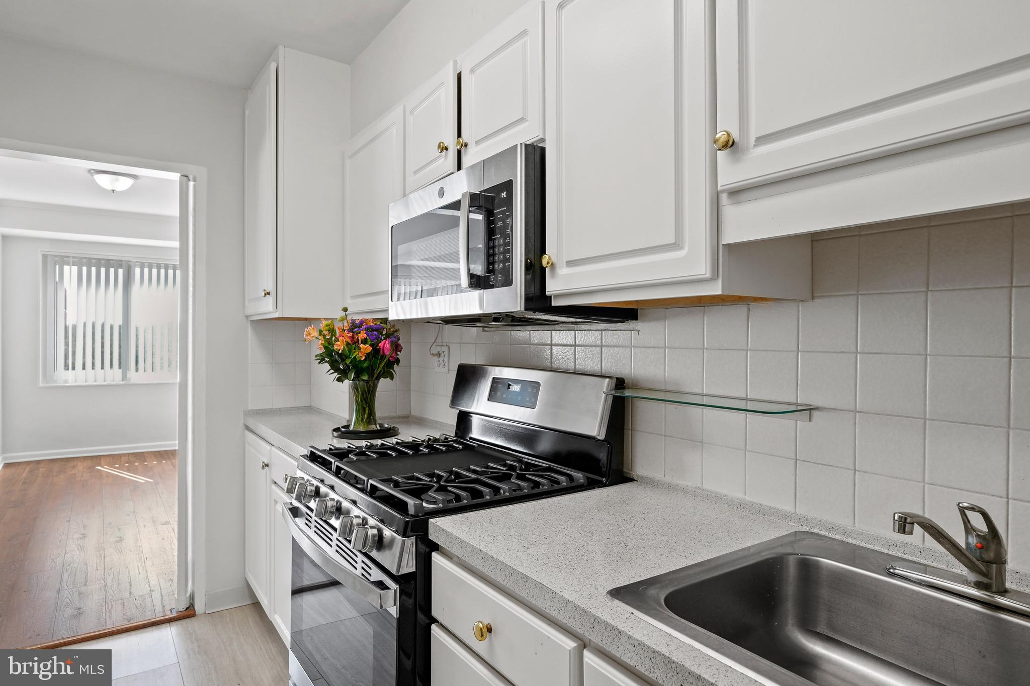 4201 Cathedral AVENUE NW Unit: 1222E