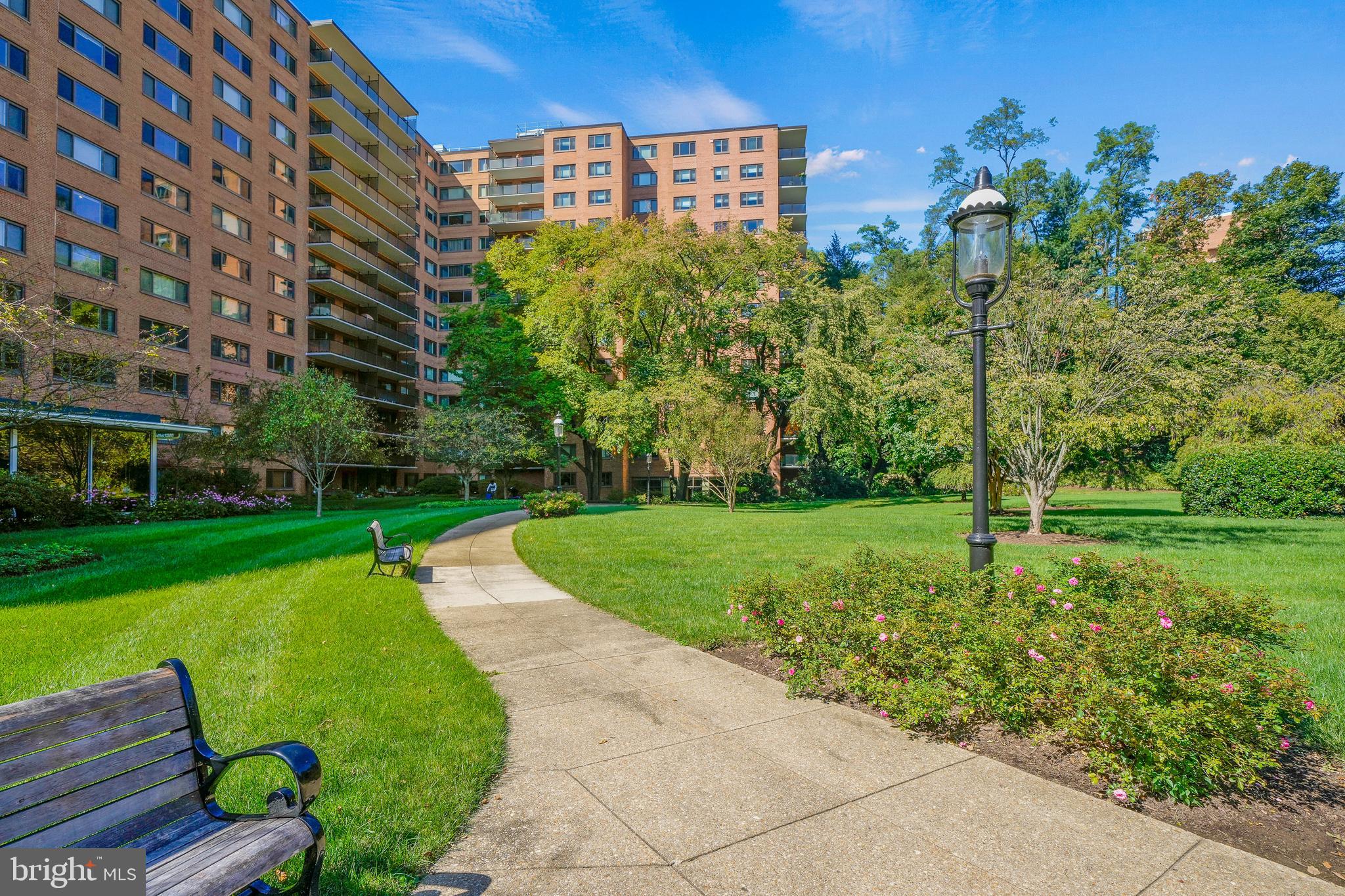 4201 Cathedral AVENUE NW Unit: 1222E