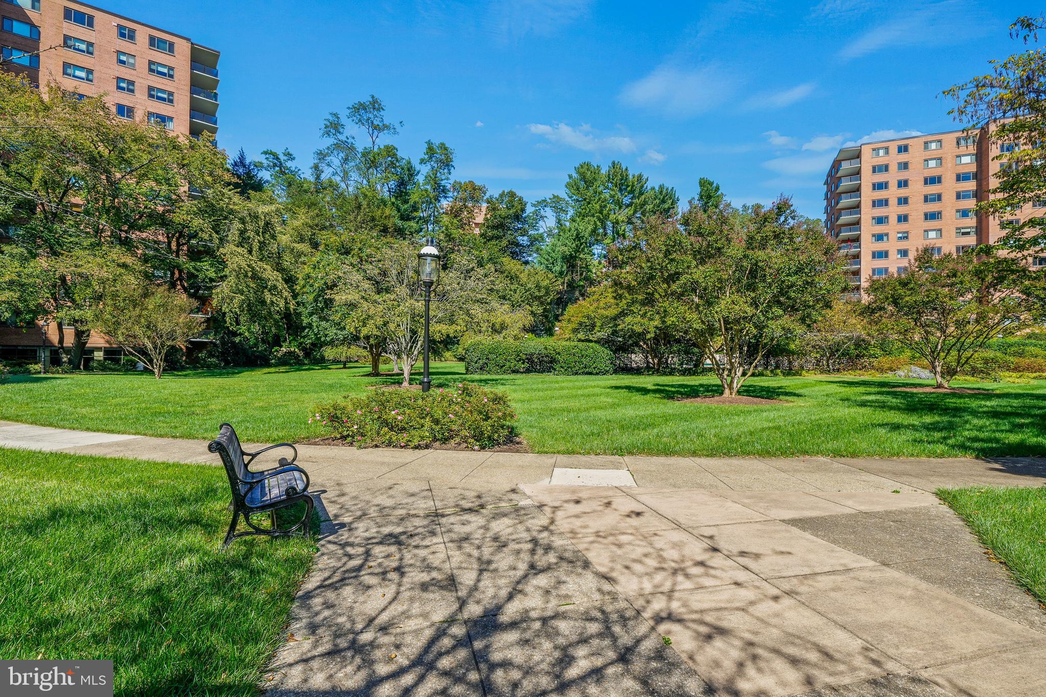 4201 Cathedral AVENUE NW Unit: 1222E