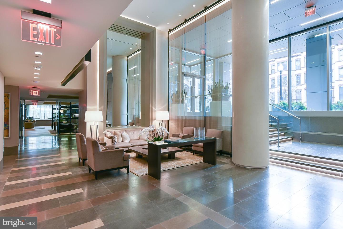 2501 M St NW #209