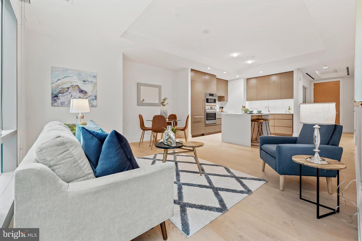 2501 M St NW #209