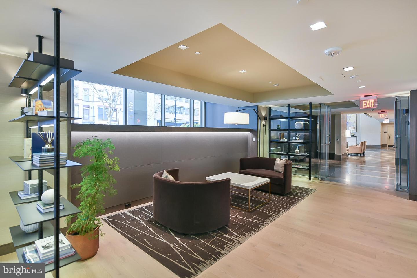 2501 M St NW #209