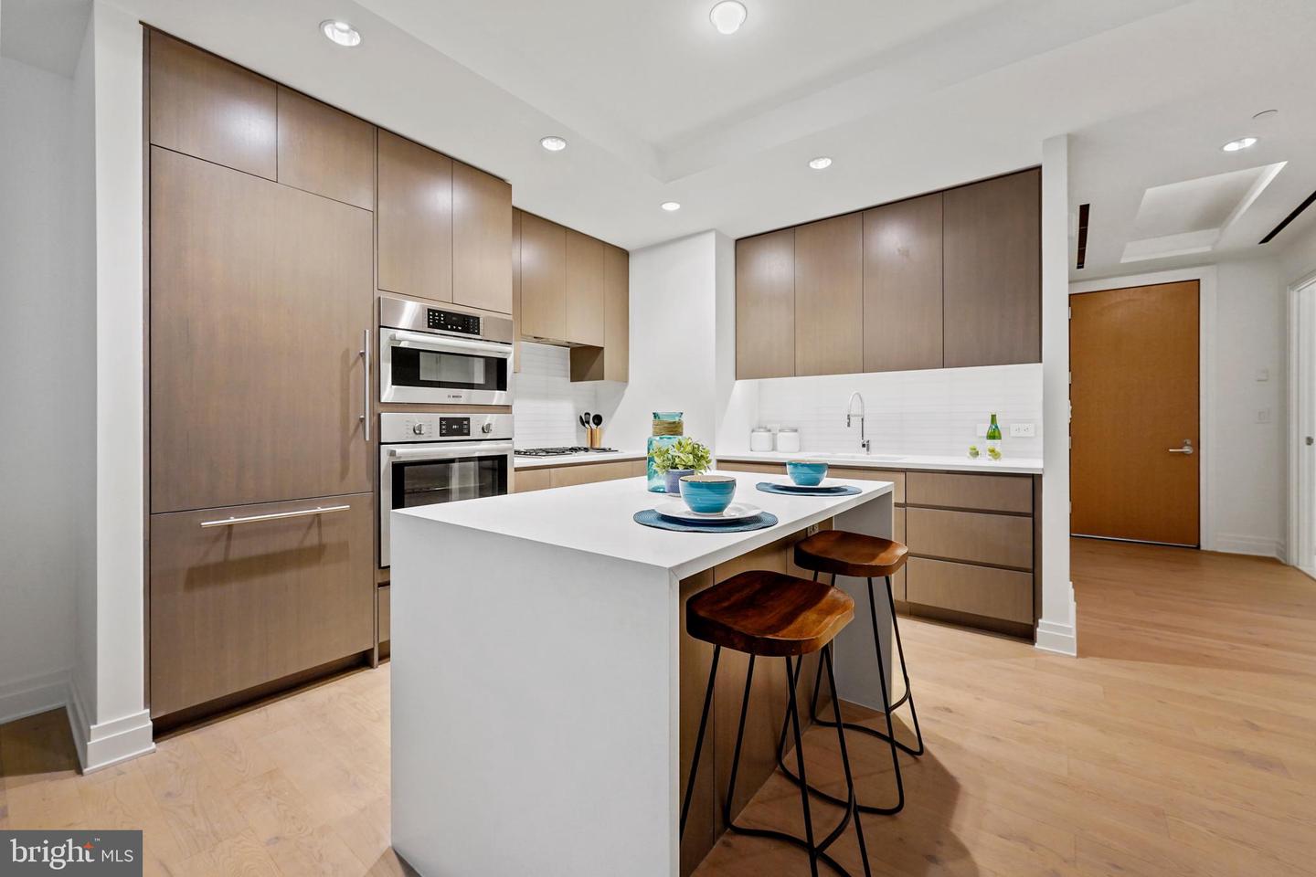 2501 M St NW #209