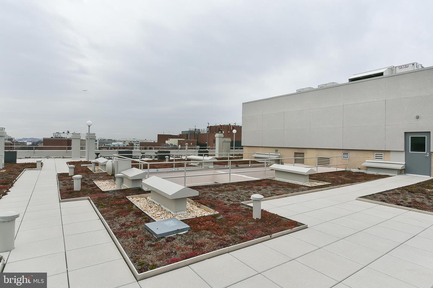 2501 M St NW #209