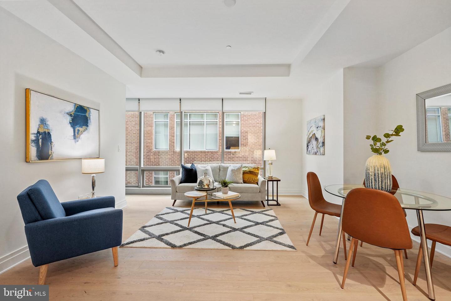2501 M St NW #209
