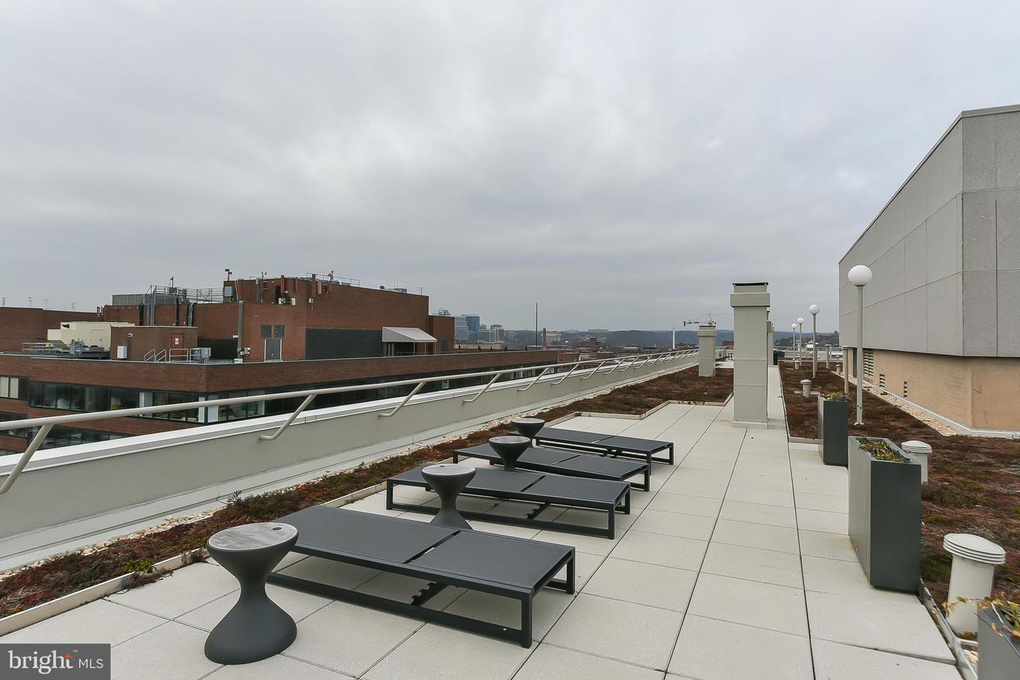 2501 M St NW #209