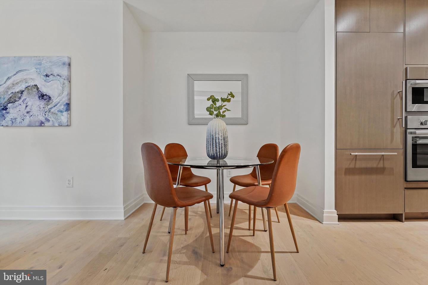 2501 M St NW #209