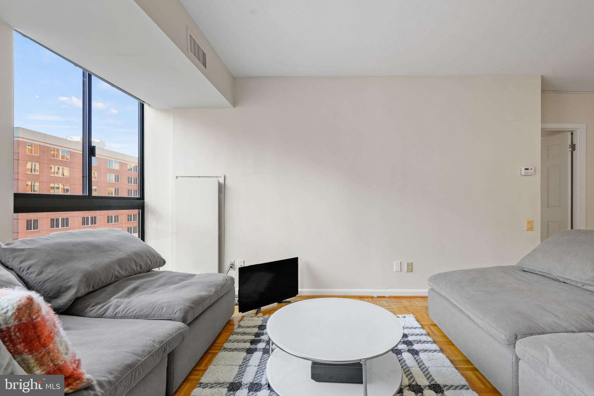 1200 23RD ST NW #703