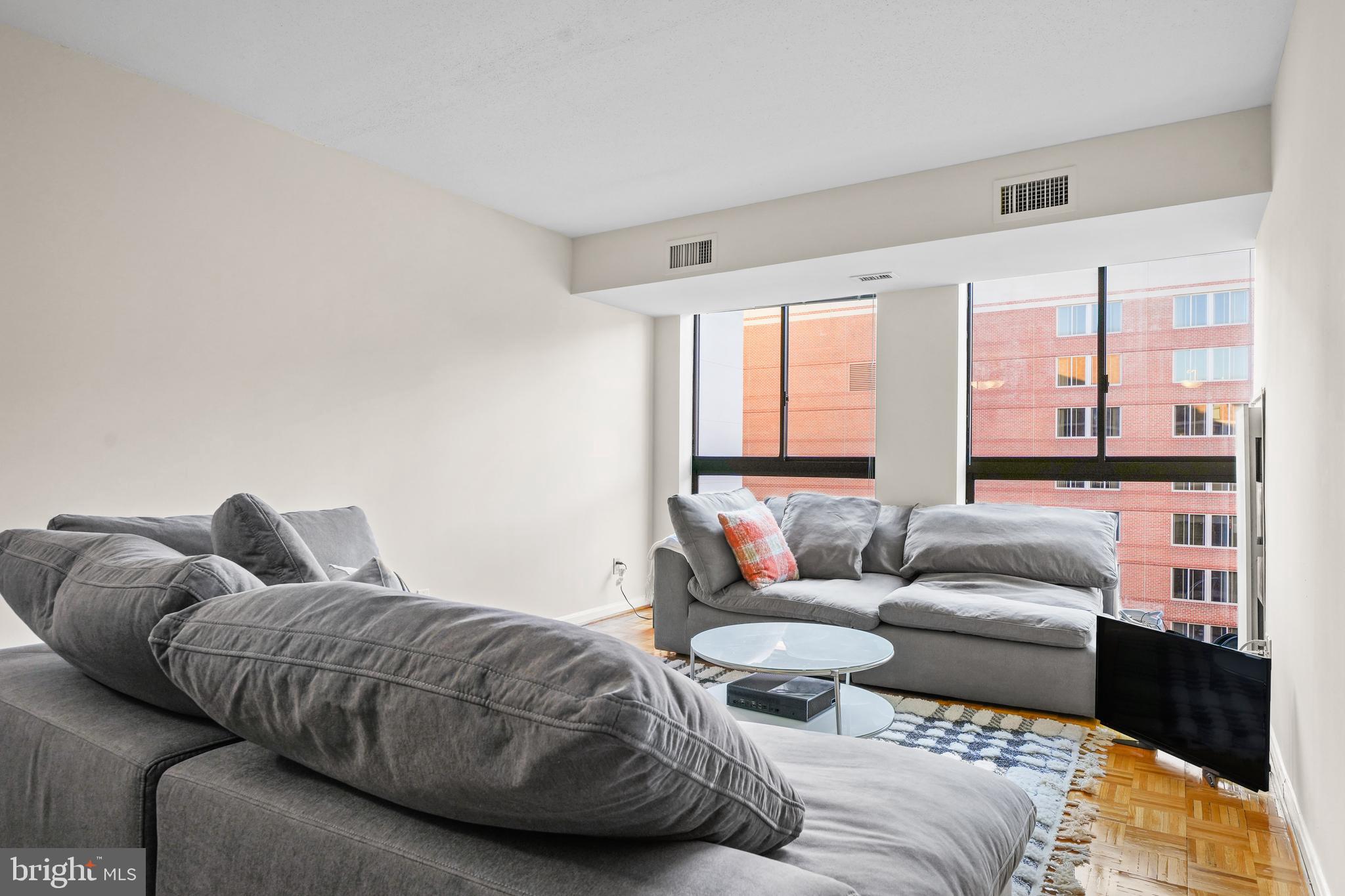 1200 23RD ST NW #703