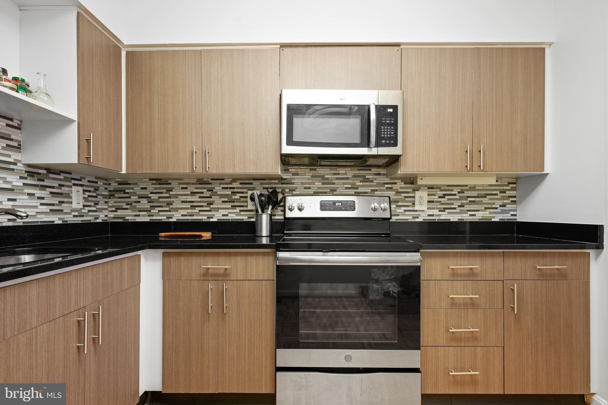 1200 23RD ST NW #703