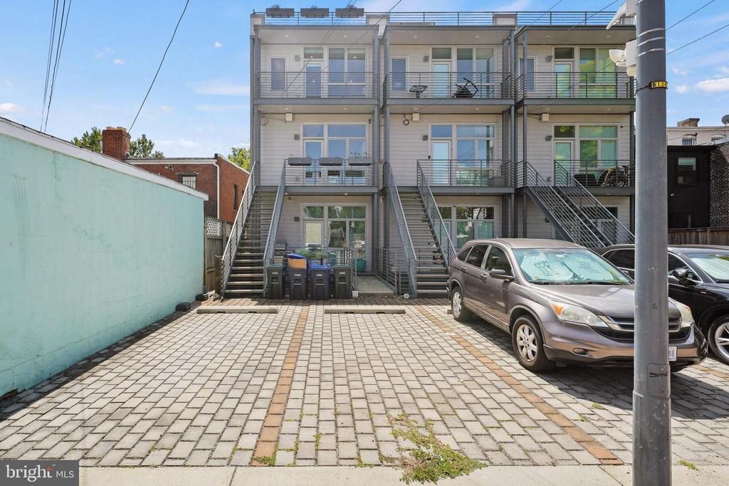 512 L St NE #512b
