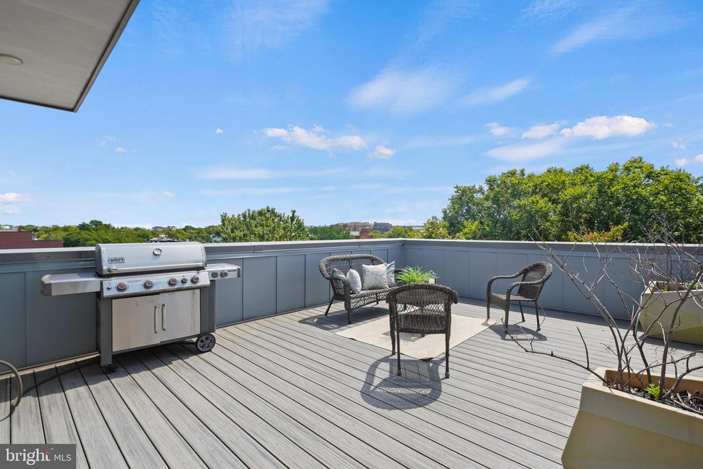 512 L St NE #512b