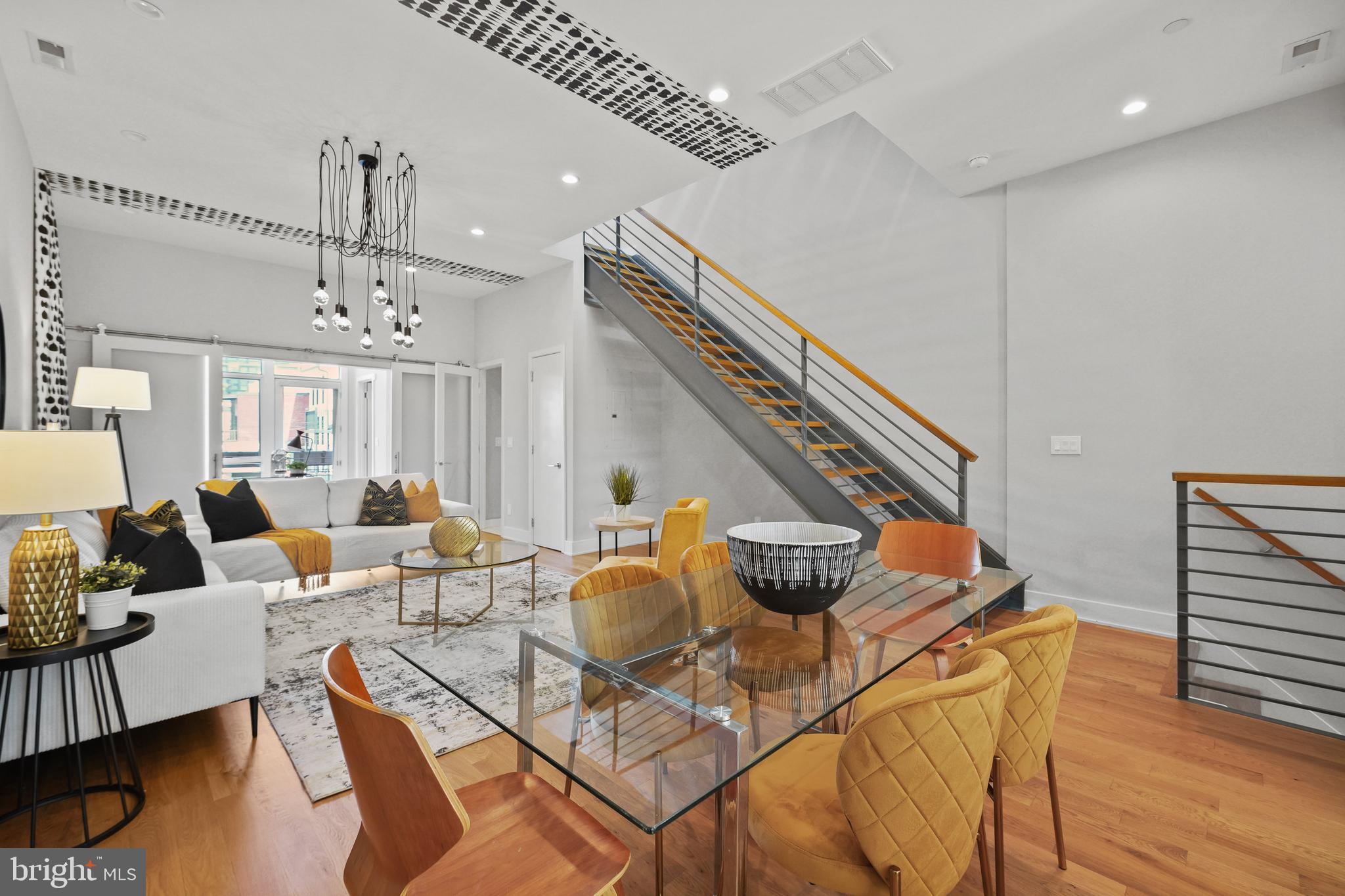 512 L St NE #512b